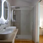 Luxury Maison Madre In The Historic Center Of * アヴォラ
