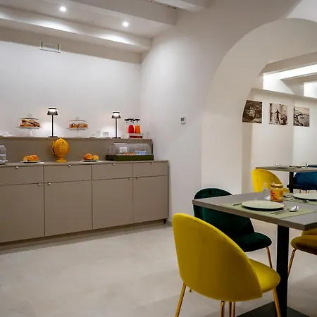Luxury Maison Madre In The Historic Center Of ベッド・アンド・ブレックファスト *